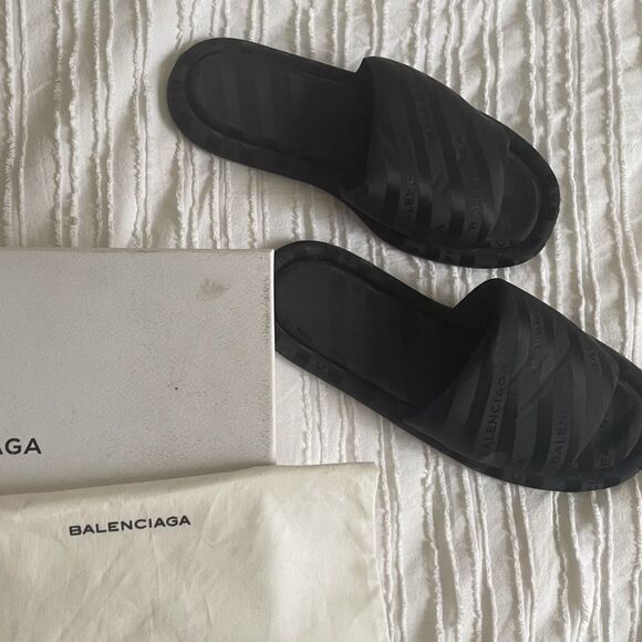 Balenciaga Black Satin Hotel Logo Slides - Picture 1 of 5